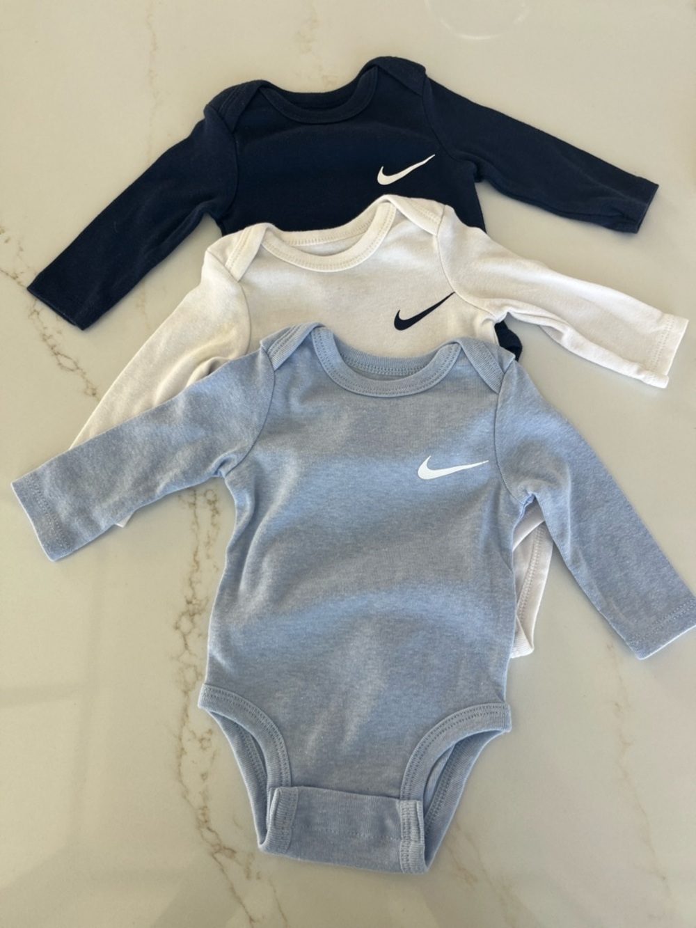 Baby Boy Clothing Bundle - sizes 0-3 months - Picture 2 of 8